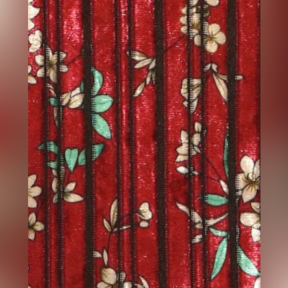 Maggy London Women's Tulip Sleeve Shark Bite Hem Midi Dress - Picture 7 of 9